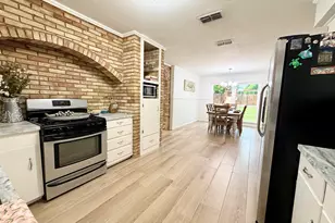 4524 Leisure Ln, Tyler, TX 75703 - Photo 11