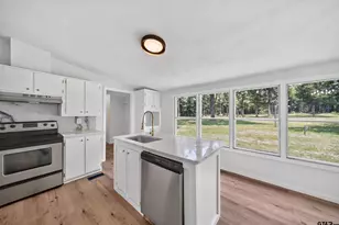 180 An County Road 4251, Palestine, TX 75803 - Photo 15