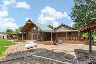 124 Loblolly Rd, Gilmer, TX 75645 - Photo 37