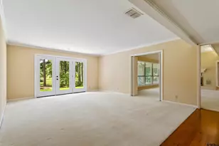 4930 W Twin Lakes Dr, Tyler, TX 75704 - Photo 9