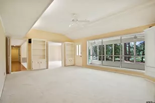 4930 W Twin Lakes Dr, Tyler, TX 75704 - Photo 11