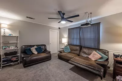 225 Powell Drive, Tyler, TX 75703 - Photo 27