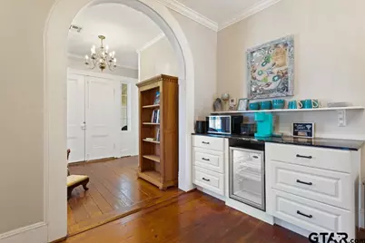 301 W Larissa, Jacksonville, TX 75766 - Photo 5