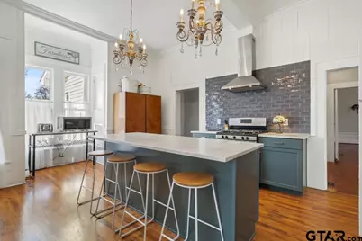 301 W Larissa, Jacksonville, TX 75766 - Photo 11