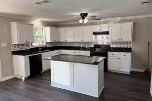 1602 E Main, Henderson, TX 75652 - Photo 25