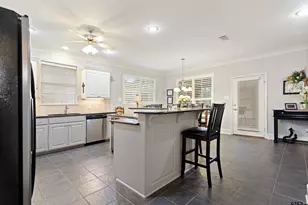 1837 Hollylake Cir, Tyler, TX 75703 - Photo 13