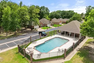 1837 Hollylake Cir, Tyler, TX 75703 - Photo 41