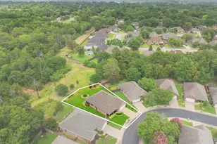 1837 Hollylake Cir, Tyler, TX 75703 - Photo 37