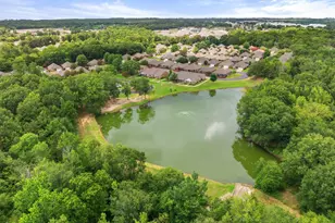 1837 Hollylake Cir, Tyler, TX 75703 - Photo 39