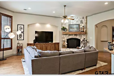 4700 Stonebridge Lane, Athens, TX 75751 - Photo 3