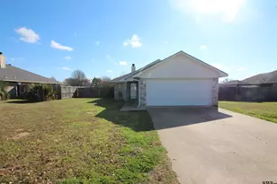 204 Willow Rd, Bullard, TX 75757 - Photo 1