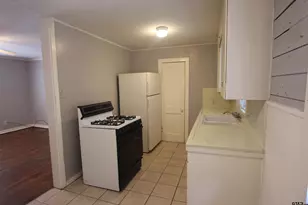 518 W Charnwood Unit A, Tyler, TX 75701 - Photo 5