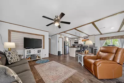 20765 Joe Paul Ln, Chandler, TX 75758 - Photo 9