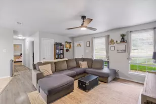 9165 Stonecreek Dr, Tyler, TX 75703 - Photo 9