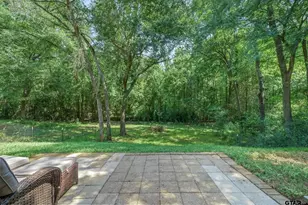 9165 Stonecreek Dr, Tyler, TX 75703 - Photo 27