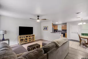 9165 Stonecreek Dr, Tyler, TX 75703 - Photo 7