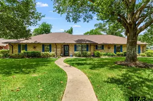 2209 Monica Ln, Palestine, TX 75803 - Photo 1