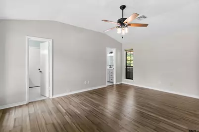 2209 Monica Ln, Palestine, TX 75803 - Photo 21