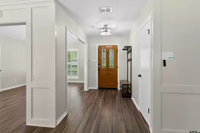 2209 Monica Ln, Palestine, TX 75803 - Photo 5