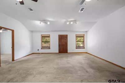 12255 County Road 313 E, Tyler, TX 75708 - Photo 9