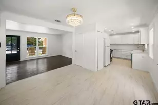 2314 Pleasant Dr, Tyler, TX 75701 - Photo 7