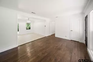 2314 Pleasant Dr, Tyler, TX 75701 - Photo 5