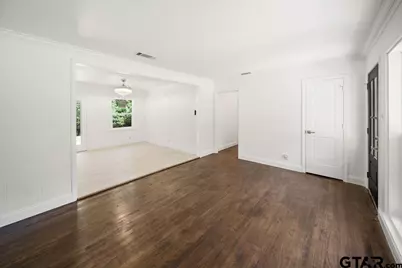 2314 Pleasant Dr, Tyler, TX 75701 - Photo 5