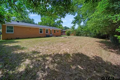 2314 Pleasant Dr, Tyler, TX 75701 - Photo 21