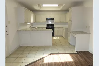 705 Kelli Ln., Whitehouse, TX 75791 - Photo 7