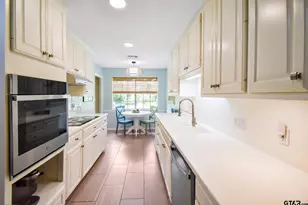 824 Pinedale Pl, Tyler, TX 75701 - Photo 13