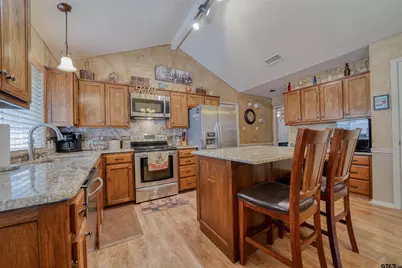 2706 Woodhaven Ct, Longview, TX 75605 - Photo 3