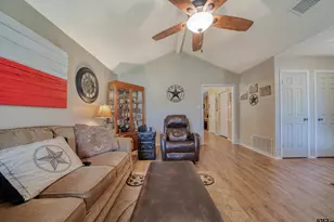 2706 Woodhaven Ct, Longview, TX 75605 - Photo 17