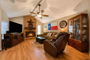 2706 Woodhaven Ct, Longview, TX 75605 - Photo 7