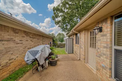 2706 Woodhaven Ct, Longview, TX 75605 - Photo 29