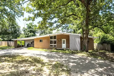 104 W Cayuga Dr, Athens, TX 75751 - Photo 1