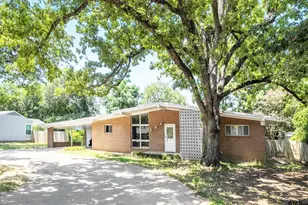 104 W Cayuga Dr, Athens, TX 75751 - Photo 3