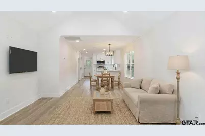 979 Brazos St, Bullard, TX 75757 - Photo 5