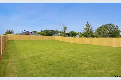 1201 Park Meadows Dr., Whitehouse, TX 75791 - Photo 27