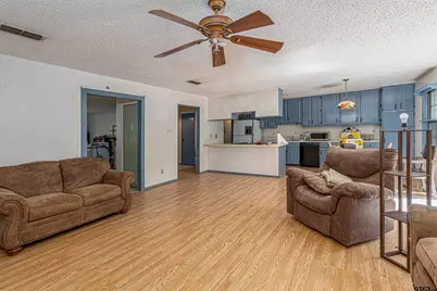 437 Hideaway Ln E, Hideaway, TX 75771 - Photo 3