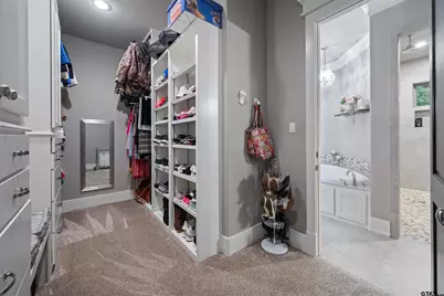 4002 Shadow Ridge Ln, Longview, TX 75605 - Photo 17
