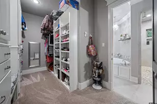 4002 Shadow Ridge Ln, Longview, TX 75605 - Photo 17