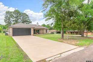 1024 Monte Carlo Dr, Grand Saline, TX 75140 - Photo 3