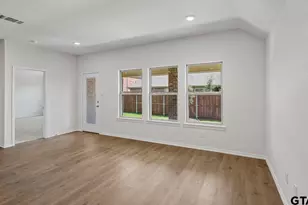 1940 Freeman St, Tyler, TX 75704 - Photo 13