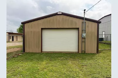 2000 E Murchison St, Palestine, TX 75801 - Photo 25