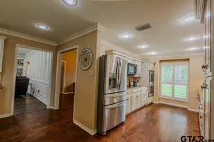 903 David Dr, Palestine, TX 75803 - Photo 7
