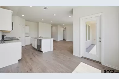 1948 Freeman Street, Tyler, TX 75704 - Photo 9
