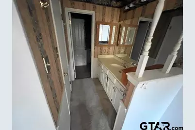 1006 Jeffrey Dr, Tyler, TX 75703 - Photo 9