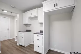 2007 N Palace, Tyler, TX 75702 - Photo 13