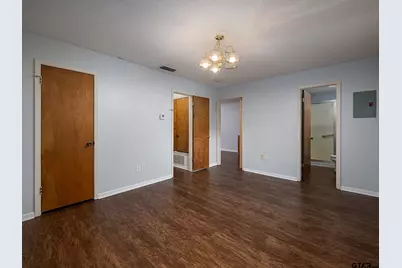 300 Robert E. Lee, Tyler, TX 75703 - Photo 25