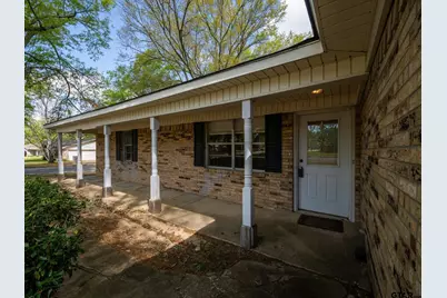 300 Robert E. Lee, Tyler, TX 75703 - Photo 5